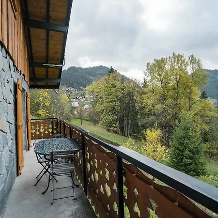 Coquet Pour 5 Pers. A - Fr-1-676-250 * Châtel